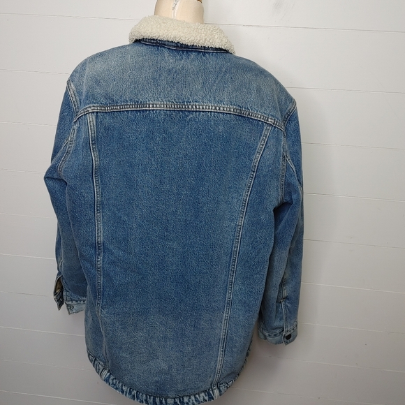 COPY Levi's long Sherpa trucker denim jacket size M - Picture 5 of 16